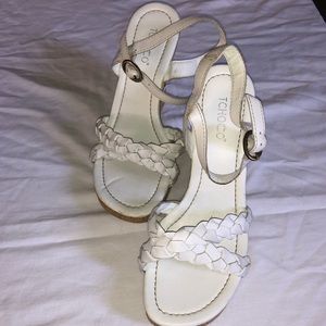 White sandal wedges size 9M